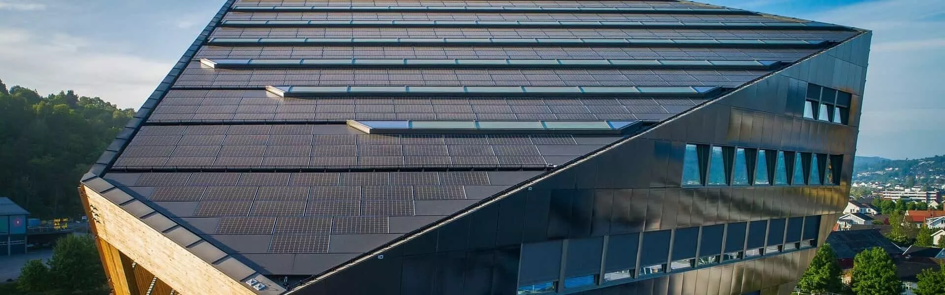 エネルギーポジティブな建物 | 未来の太陽光発電 | Maxeon Japan